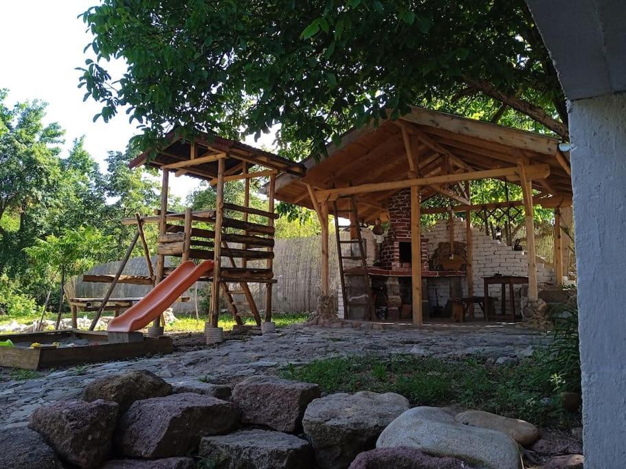 Ижата - Топлина И Уют Borovitsa Extérieur photo